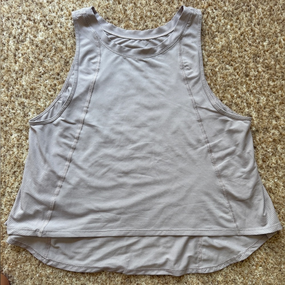 Lululemon Tank Top not sure size.. see measurements. Possibly 8 lilac